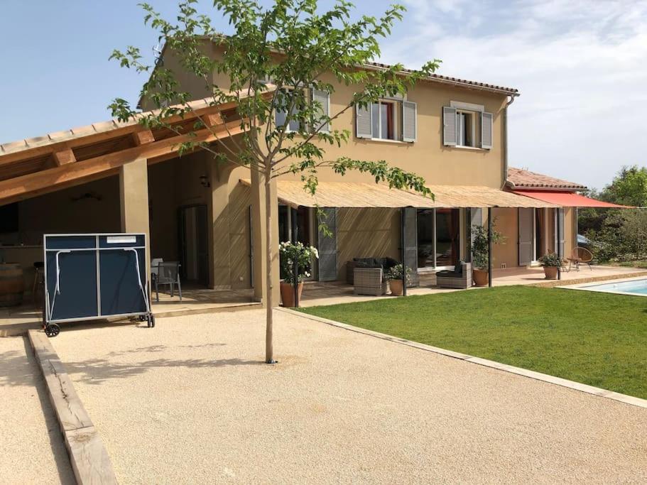 Superbe Villa Neuve A 5 Mn Du Centre Saint-Rémy-de-Provence Exteriér fotografie