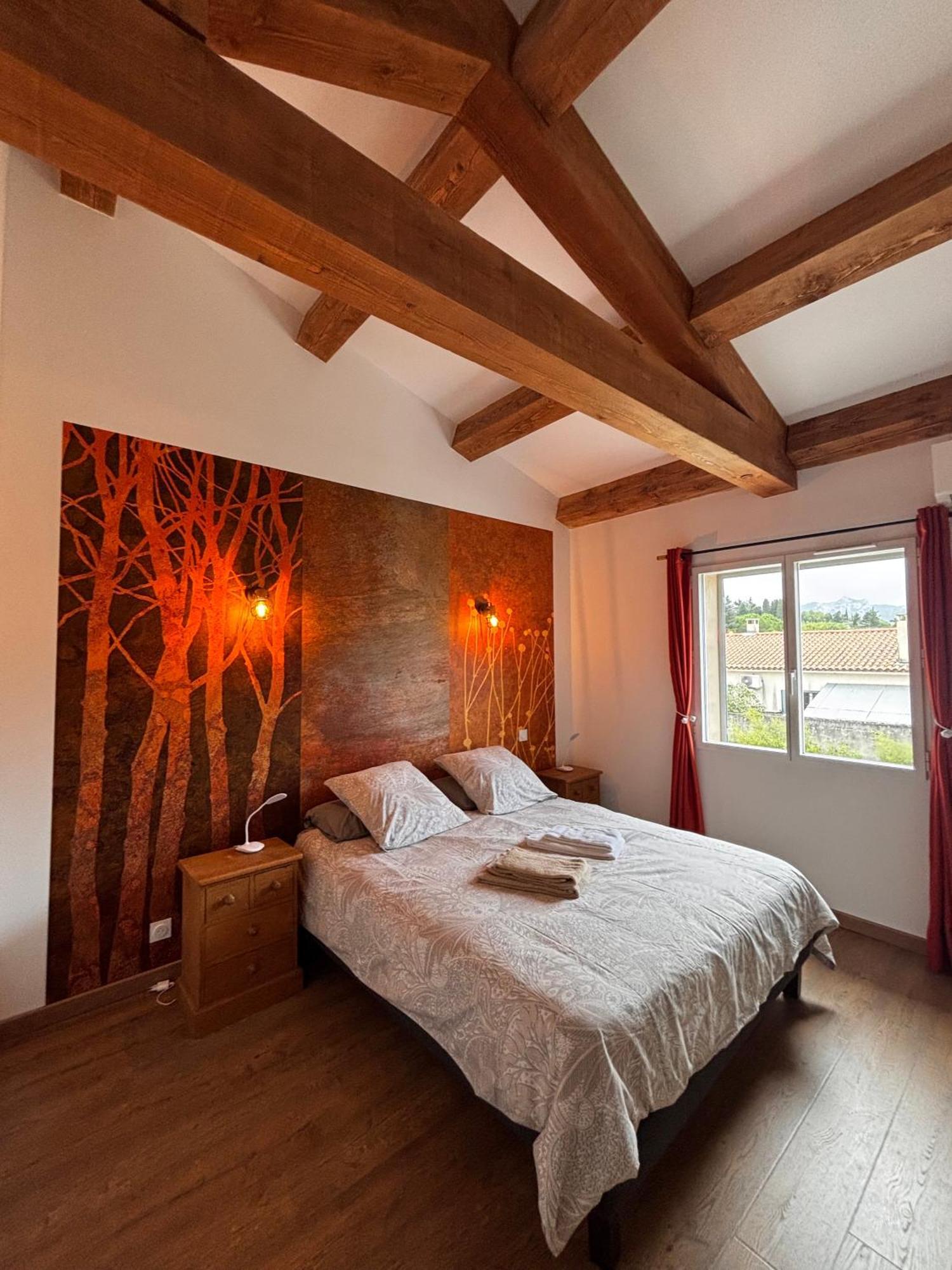 Superbe Villa Neuve A 5 Mn Du Centre Saint-Rémy-de-Provence Exteriér fotografie